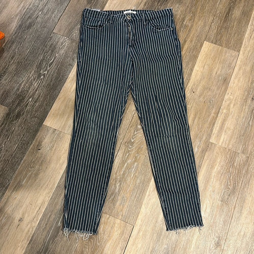 Blue striped super stretchy skinny jeans- size 28
